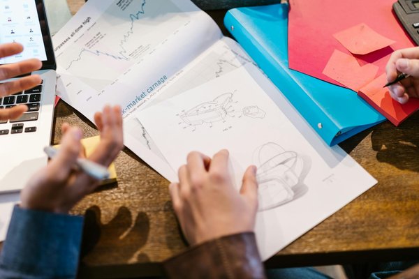 Comment les petites entreprises peuvent-elles tirer parti des tendances locales ?